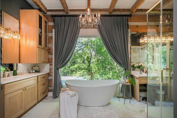 Huvila (Multiple Bedrooms) | Sisätilat