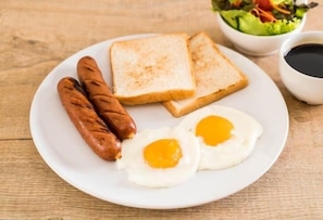 Free daily full breakfast