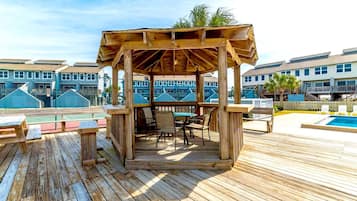 Condo, Multiple Beds (San De Luna #2) | Outdoor dining