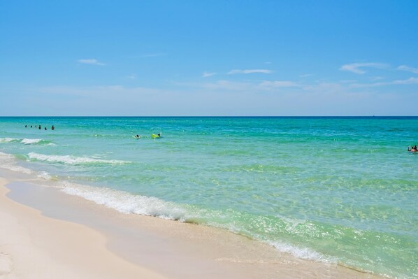 Condo, Multiple Beds (San De Luna #2) | Beach