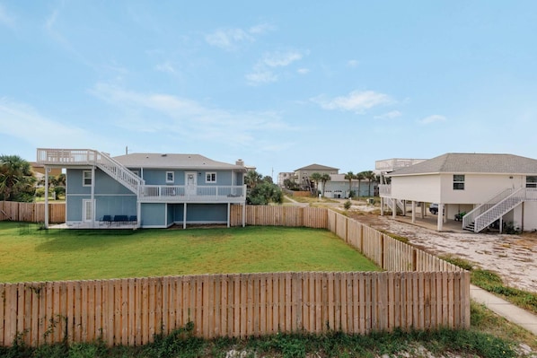 House, Multiple Beds (Blue Heron) | Exterior