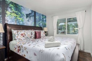 5 bedrooms, iron/ironing board, travel crib, WiFi