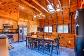 Mikrowelle, Ofen, Herdplatte, Geschirrspüler