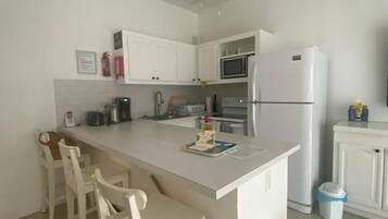 Microwave, oven, stovetop