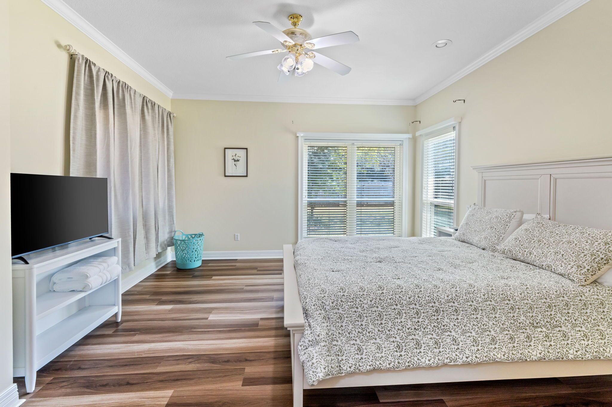 3 soverom, wi-fi og sengetøy