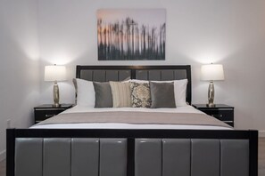 5 chambres, fer et planche à repasser, Wi-Fi, draps fournis