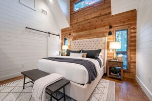 1 soverom, skrivebord, strykejern/-brett og wi-fi