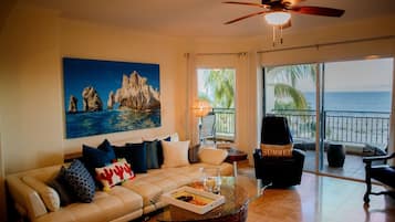 Apartment, Multiple Beds, Balcony, Ocean View (Las Mañanitas LM E3402) | Living area | 42-inch flat-screen TV with digital channels