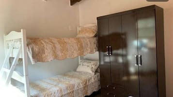 2 bedrooms