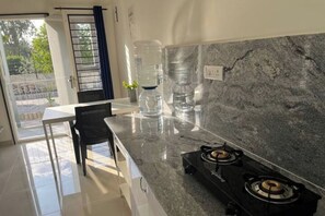 Private kitchen - AZURE B1, 1RK - Studio Appt + Kitchen - No sharing (Bengaluru)
