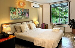 Standard Double Room, City View | Iron/ironing board, free WiFi - Cacao Hostel Santa Marta (Santa Marta)