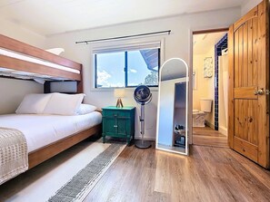 1 bedroom, iron/ironing board, Internet, bed sheets