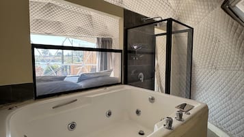 Tente Premium | Bain à remous privé