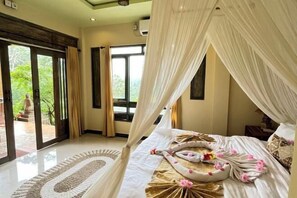 Room - Yoga Maya Villa (Bali)