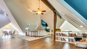 電視、書籍、影像庫、 辦公室