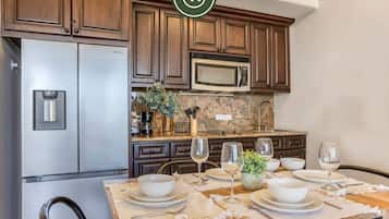 Apartment, 1 King-Bett und Schlafsofa, Balkon, Meerblick (Misiones Cabo 7308) | Speisen