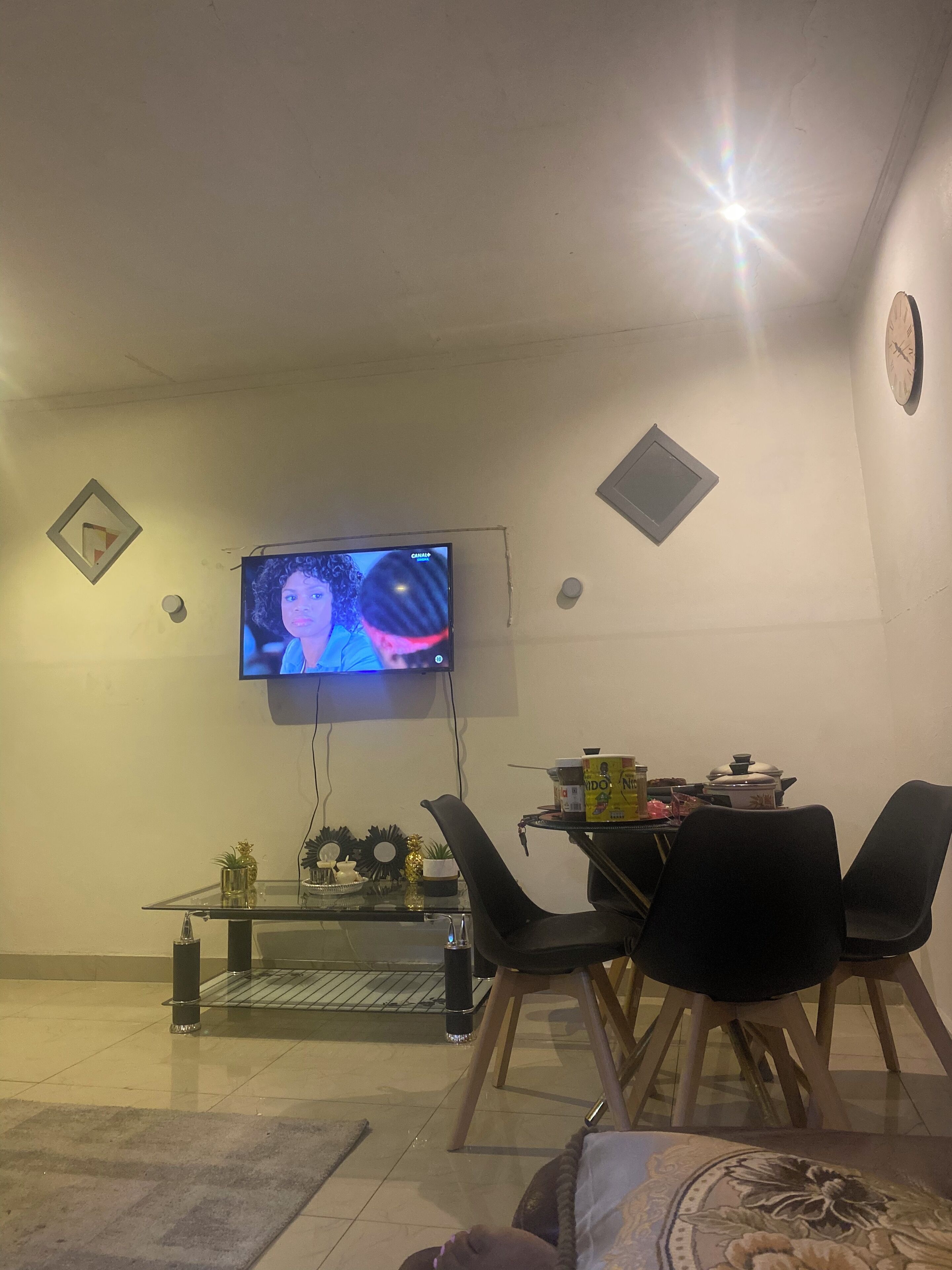 المنشأة من الداخل