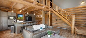 Mesa Vista: 3 bed/2bath Mountain Retreat