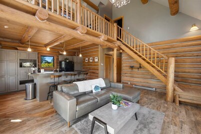 Mesa Vista: 3 bed/2bath Mountain Retreat