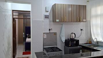 Microwave, oven
