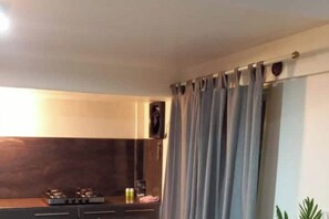 Private kitchen - Maison de ZEN 3, For Serenity, Bliss & Relaxation (Bengaluru)
