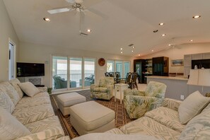 スマートテレビ