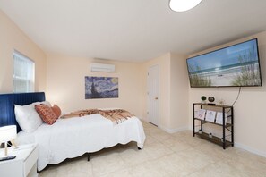 1 bedroom, iron/ironing board, travel cot, free WiFi
