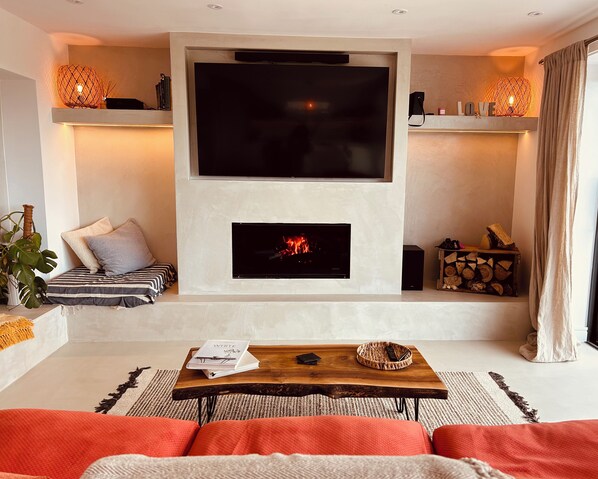 Smart-TV, Kamin