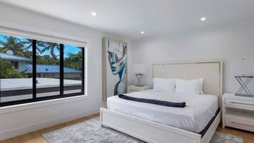 4 slaapkamers, een bureau, een strijkplank/strijkijzer, wifi