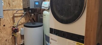 Brand New 2-bedroom getaway cabin located a half mile from Mobridge