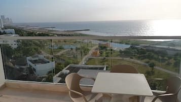 Comfort Studio, Beach View | Balcony