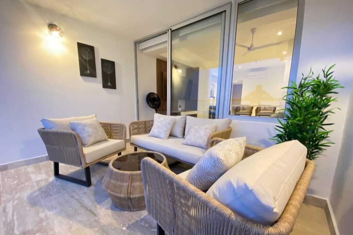 Habitación cuádruple, vistas a la laguna | Balcón