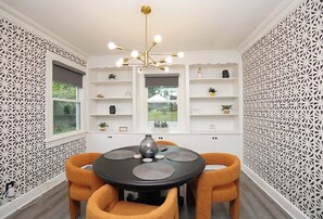 Dining - Stylish Bungalow Near Fort Benning (Columbus)