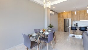 Appartement, Meerdere bedden, balkon, uitzicht op bergen (Torre Maria 101) | Dineren