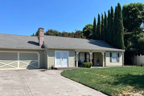 Relaxing Retreat in East Medford