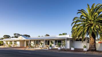 Pemandangan dari properti