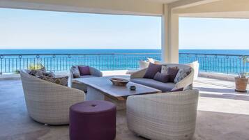 Apartment, Multiple Beds, Balcony, Ocean View (Tortuga Bay TBB 2401) | Property grounds