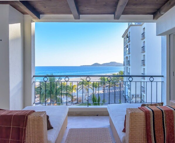 Apartment, Multiple Beds, Balcony, Ocean View (Tortuga Bay TBB 2401) | Property grounds
