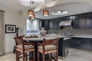 Apartment, Multiple Beds, Balcony, Ocean View (Tortuga Bay TBB 2401) | Private kitchen