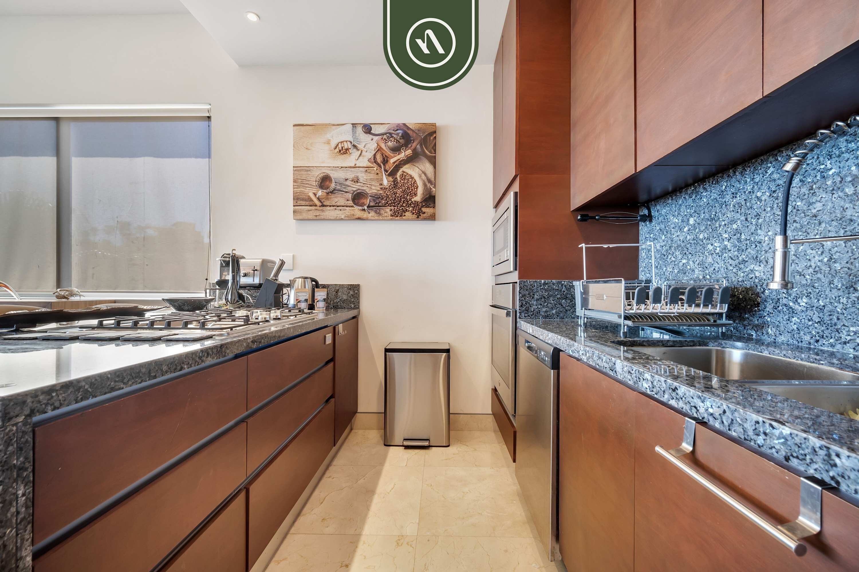 公寓, 多張床, 露台, 海景 (Velamar 200 2C) | 私人廚房 | 咖啡機/沖茶器、餐桌