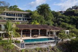 Exterior - Playa Hermosa Estate • 6 BR • 6.5 BA • 12 Sleeps • Infinity Pool & Ocean View (Playa Hermosa)
