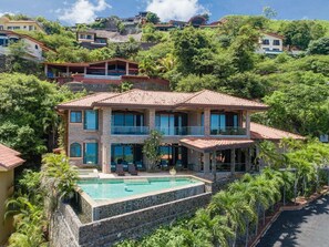 Exterior - Playa Hermosa Villa • 3BR • Infinity Pool & Swim-Up Bar • Ocean Views (Playa Hermosa)
