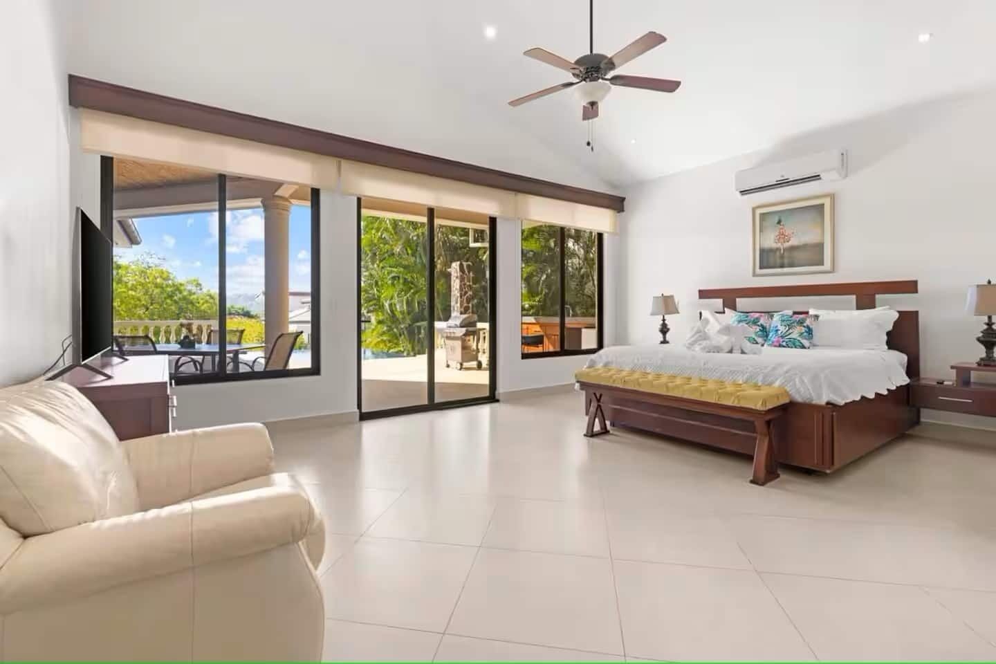 3 عدّة غرف نوم ومكواة/لوح كي وواي فاي مجانًا وملاءات أسرّة