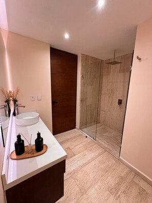 Bathroom - Mistiq (Tulum)