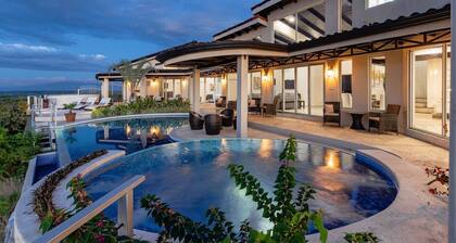 Playa Hermosa Villa • 4BR • Infinity Pool • Ocean & Bay View • Recently Renovated • Sunset Ridge