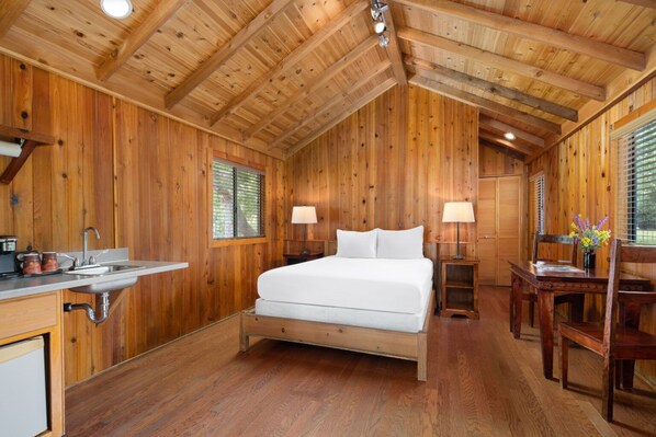 Free WiFi, bed sheets, wheelchair access