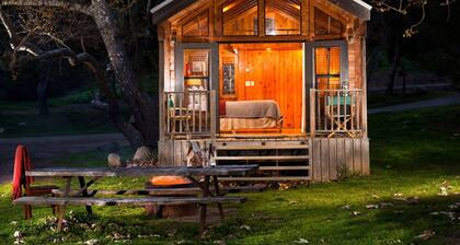 Cabin | Creek Deck + Firepit | No Hidden Fees