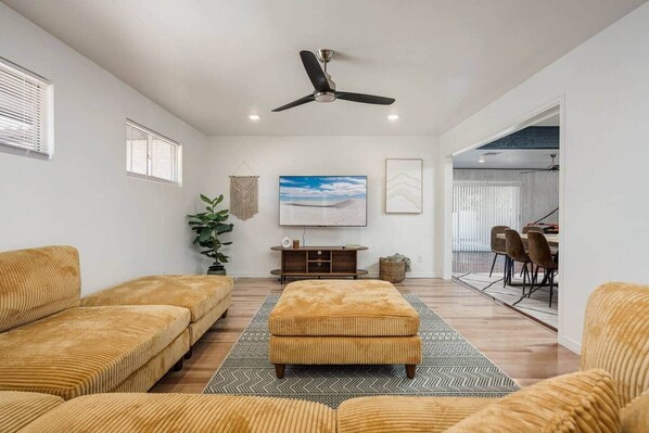 Imagen sin descripción, 1 de 31, botón