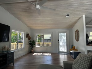 リビング エリア