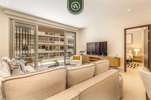 Living area - Modern 2 BR Apartment With Pool - Clubhouse - Gym (Cabo San Lucas)